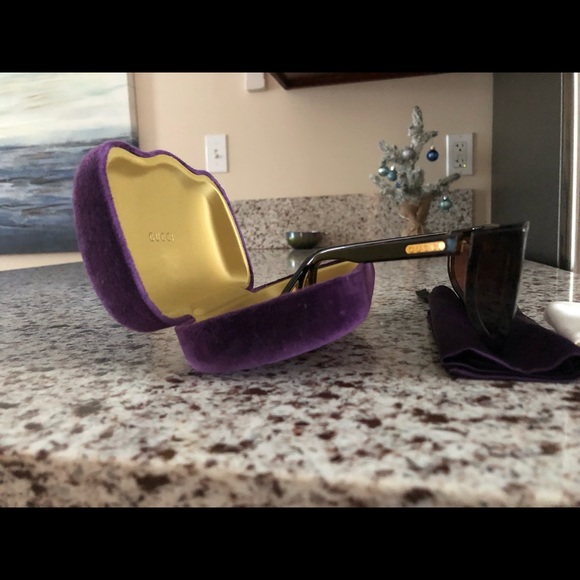 Authentic Gucci Sunnies